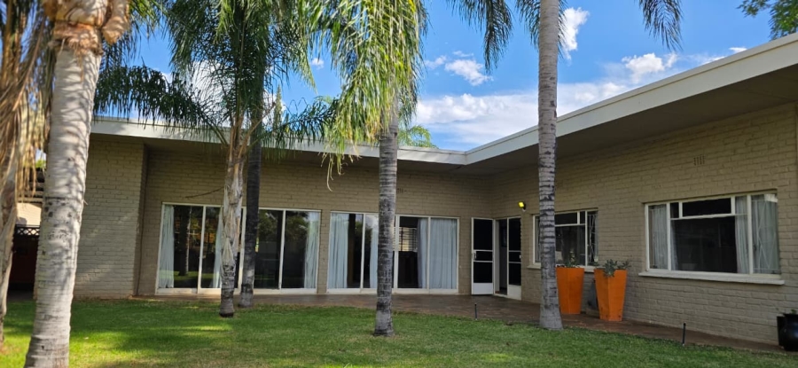 3 Bedroom Property for Sale in Middelpos Northern Cape